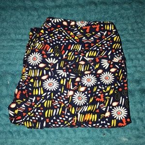 Lularoe leggings Navy blue background OS